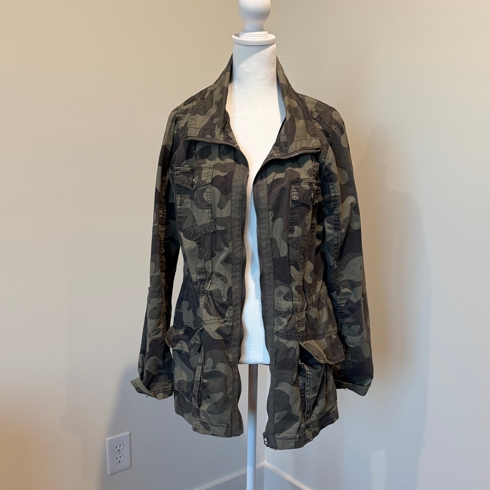 Camouflage Women's jacket Jade & Ivory